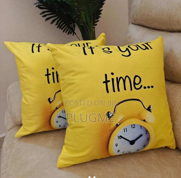 Designer Cushion Throw Pillow - thumbnail 11