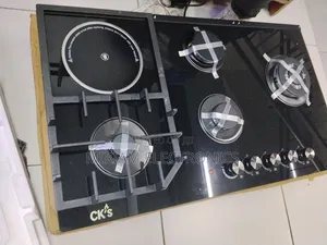 Ck's 4 Gas With 1 Electric Cooker With Wok