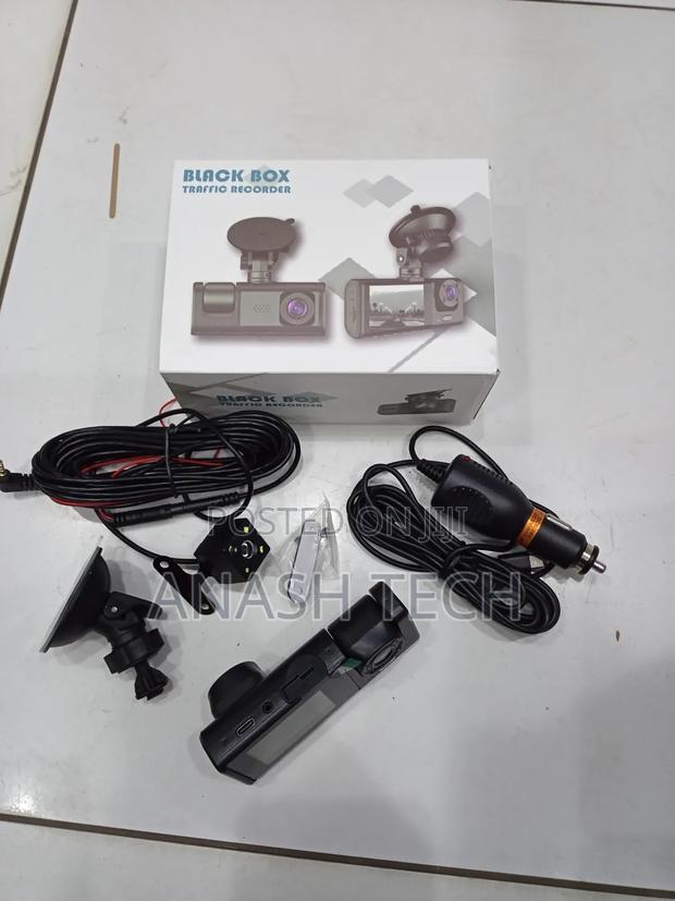 Super Dash Cam 2.4inch 1080p Dual Three Lens Front Inner Rear Car