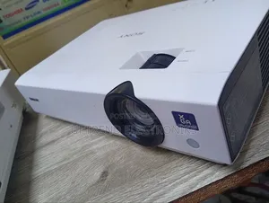 Sony Dx102 – Bright Clear Visual Power