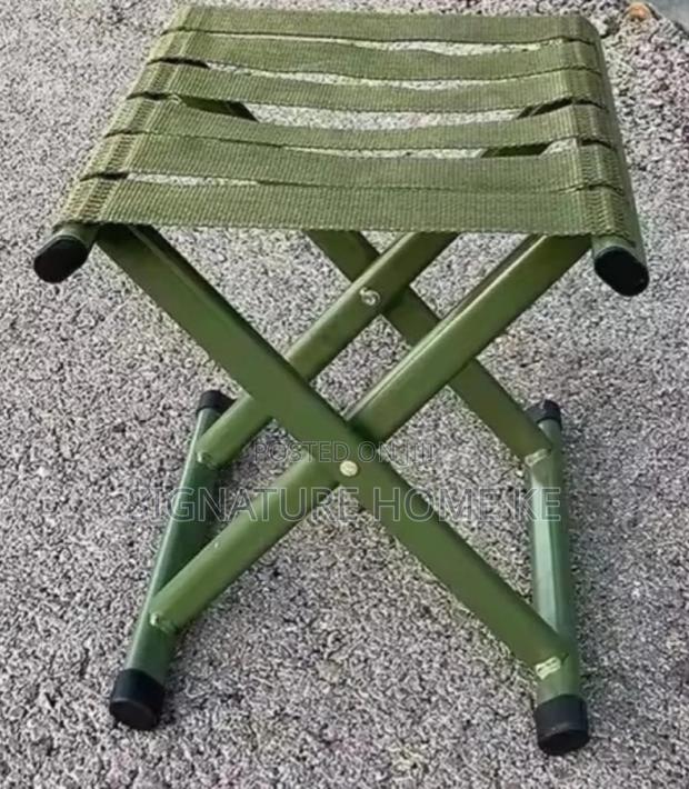 Portable Folding Camping/Fishing Stool - thumbnail 3