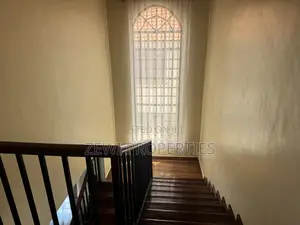 4bdrm Mansion in Ol Keri for sale