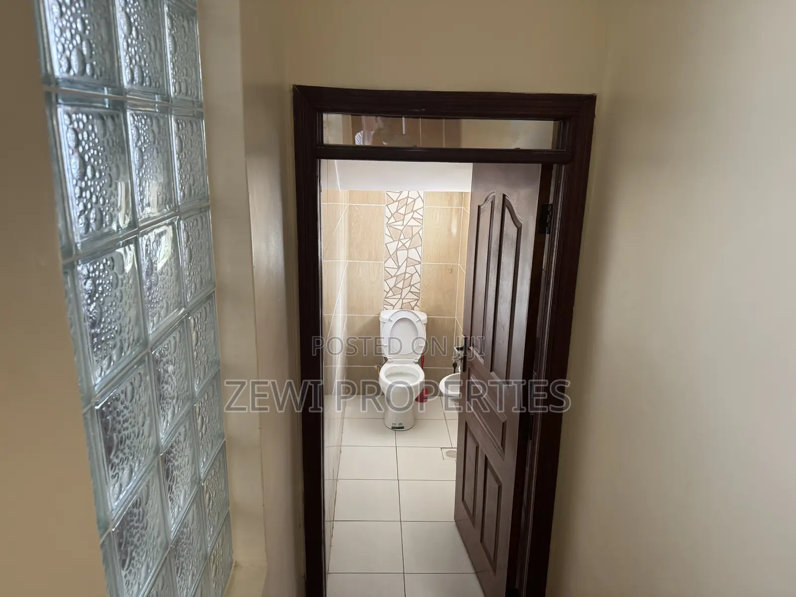 4bdrm Mansion in Ol Keri for sale