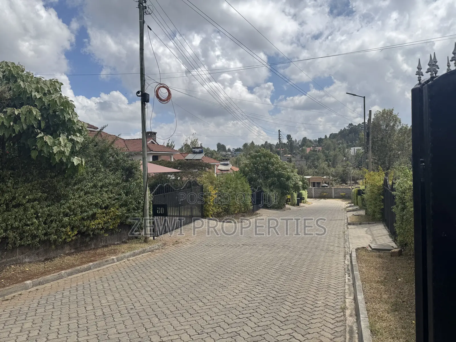 4bdrm Mansion in Ol Keri for sale