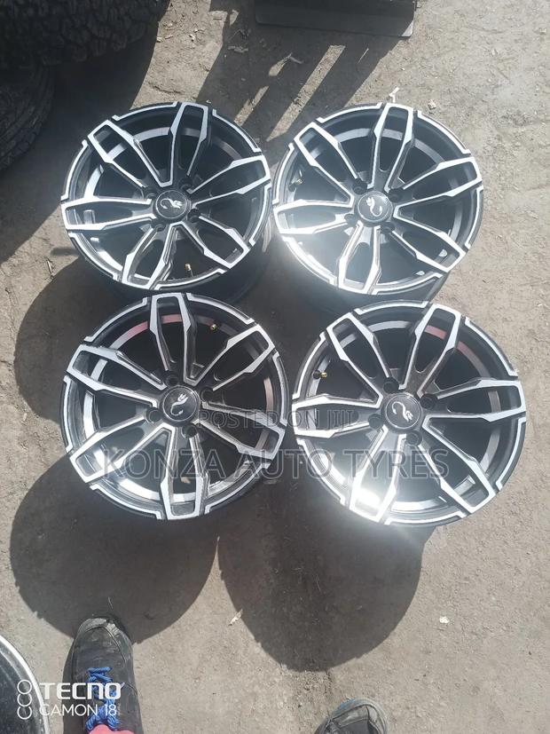 Toyota Rims Size 14x6j