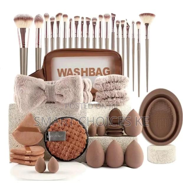 40pcs Professional Makeup Brush Kit - thumbnail 4