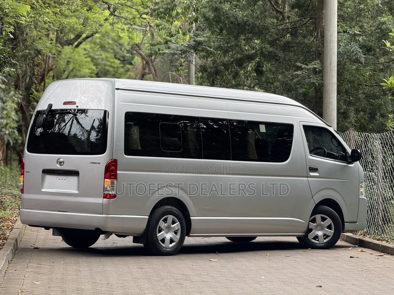 Toyota HiAce 2019 Silver