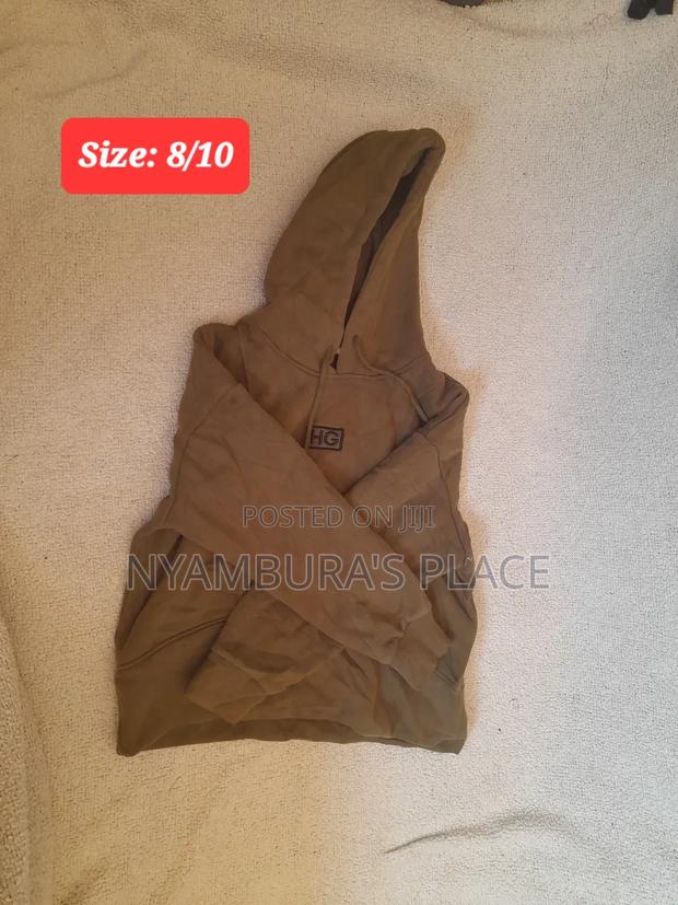 Hoodies and Sweaters - thumbnail 9