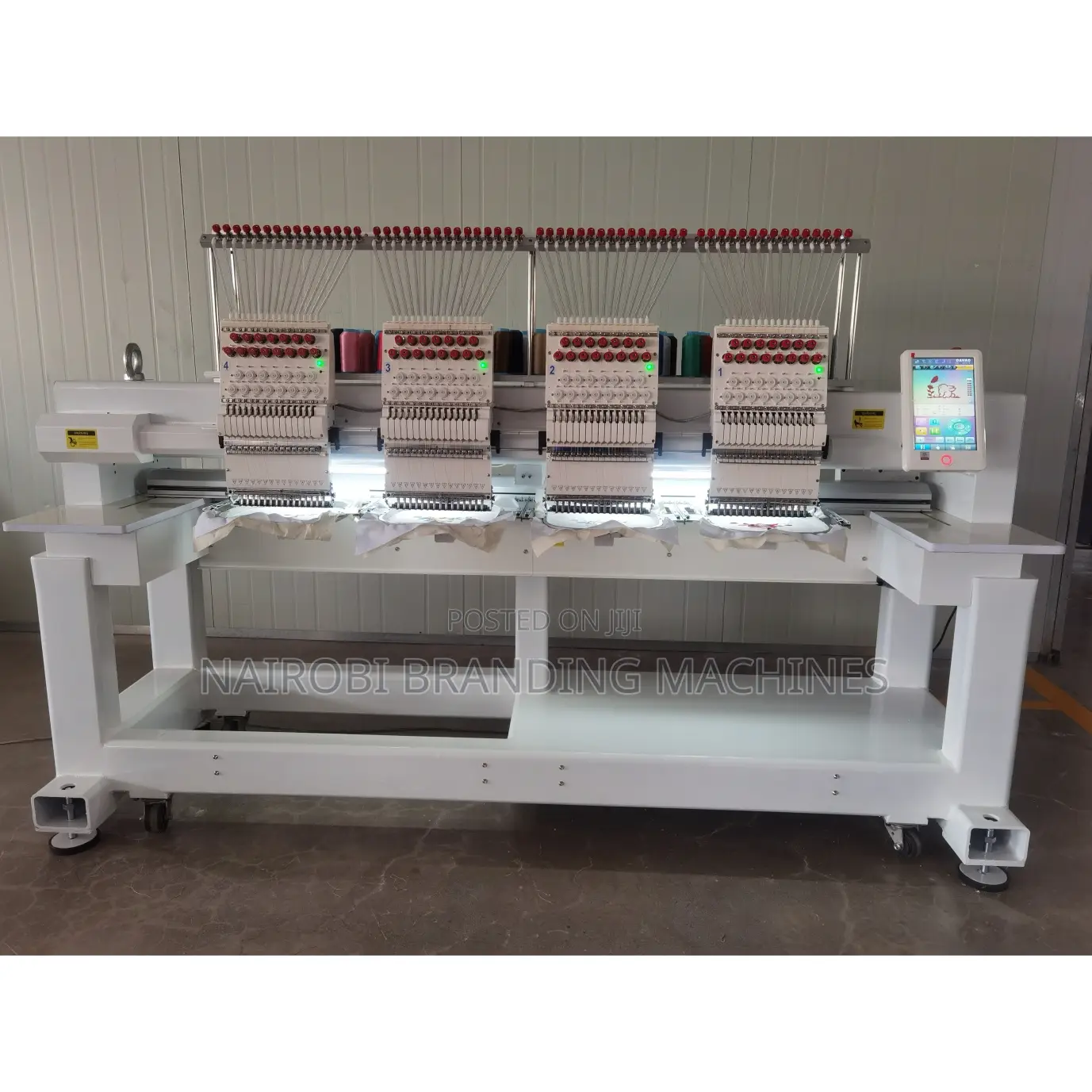 Four Heads Flat Embroidery Machine Clothes Shoes Embroidery Machine