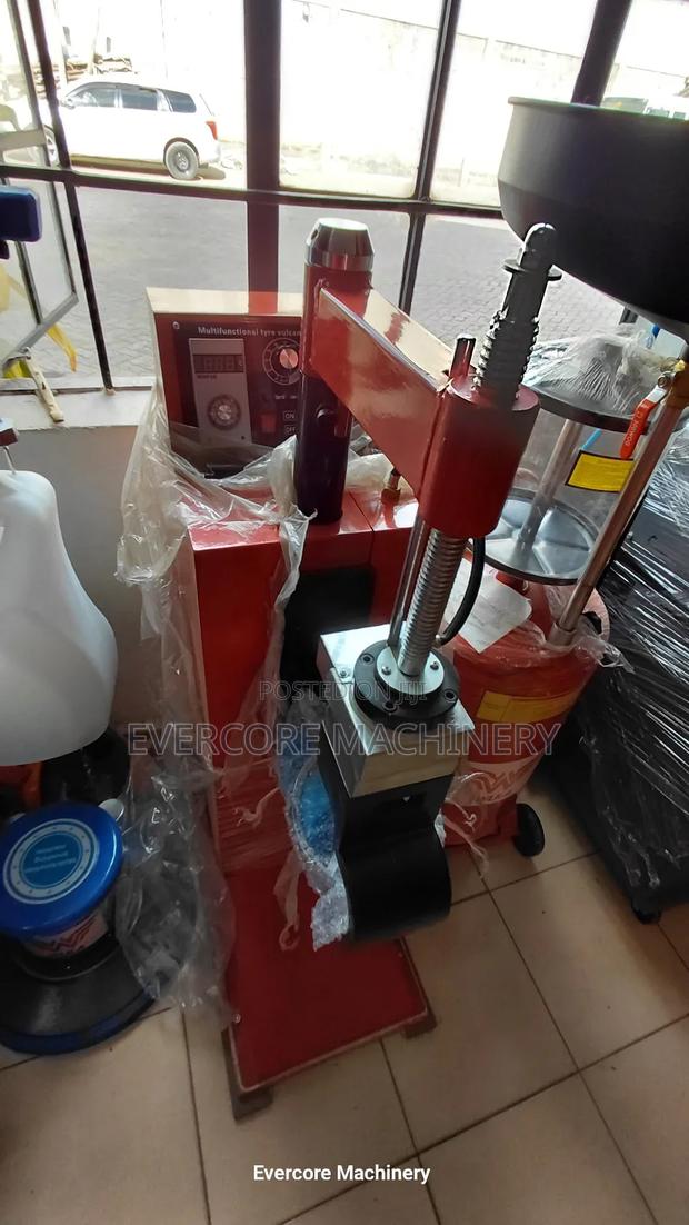 Big Tyre Vulcanizer Machine/Repair Set. - thumbnail 3