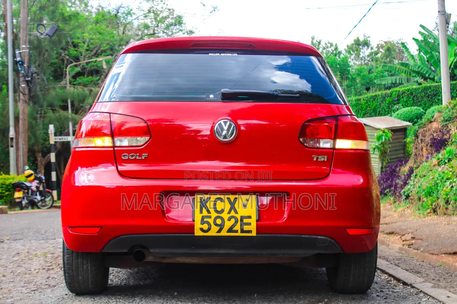 Volkswagen Golf 2012 Red