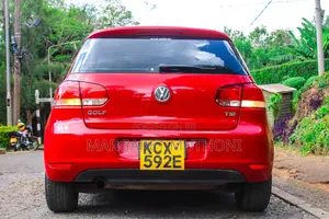 Volkswagen Golf 2012 Red