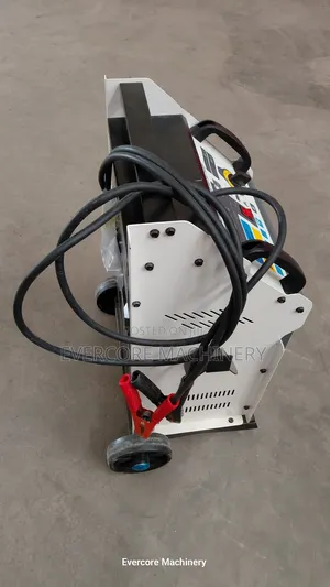 Fast Startcar Charger Machine Portable and Heavy Duty