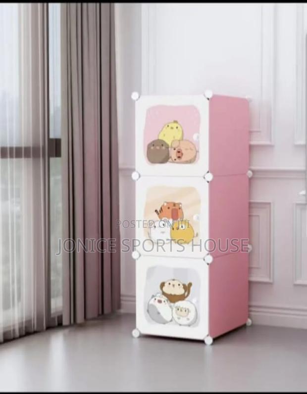 Single Column Plastic Wardrobe - thumbnail 2