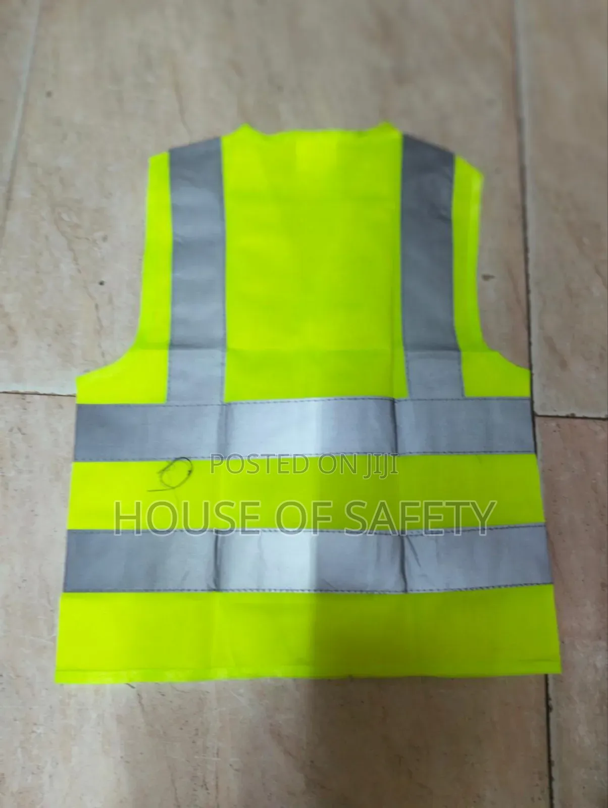 Four Sliver Strips Reflector Jackets In Luminous Green