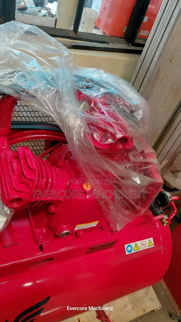 Heavy Duty 300litres 10hp Three Phase Air Compressor Machine. - thumbnail 3