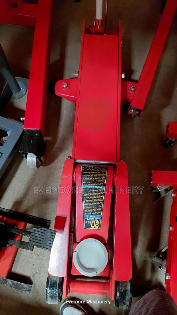 Commercial 20tonne Capacity Trolley Jack Machine. - thumbnail 4