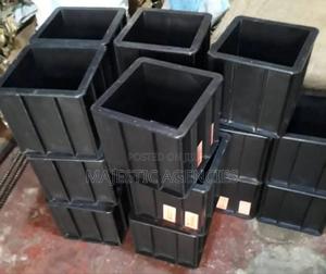 Plastic Concrete Mould Testers - thumbnail 2