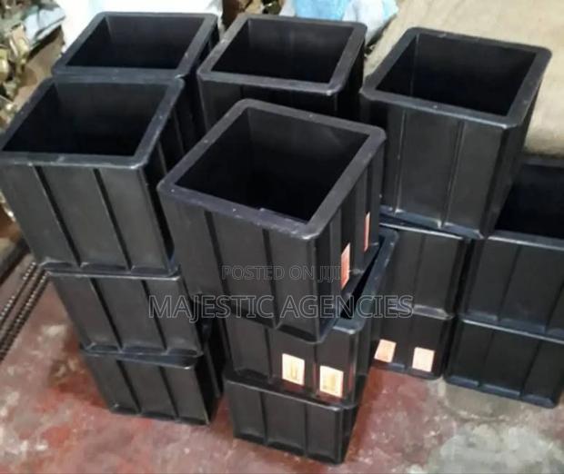 Plastic Concrete Mould Testers - main view