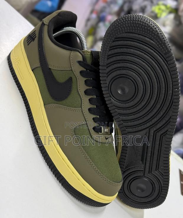 Jungle Green Airforce 1 Unisex Sneakers - main view