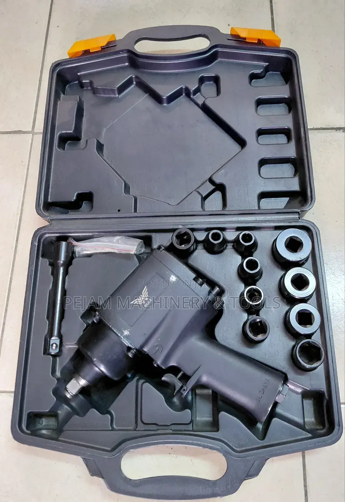 Pneumatic Air Impact Wrench 1/2" Complete Kit