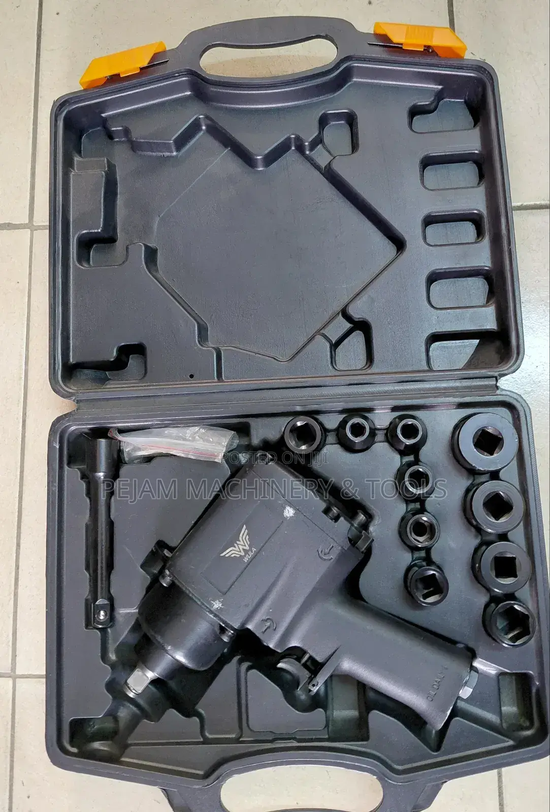 Pneumatic Air Impact Wrench 1/2" Complete Kit