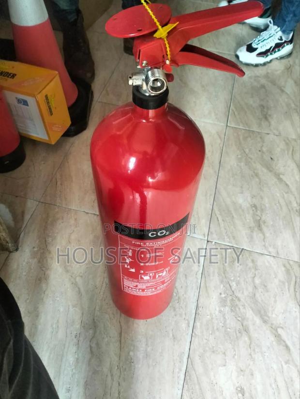 Ccarbon Dioxide Fire Extinguisher 2kg - main view