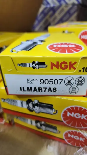 Suzuki Wagon R NGK Spark Plugs Ilmar7a8