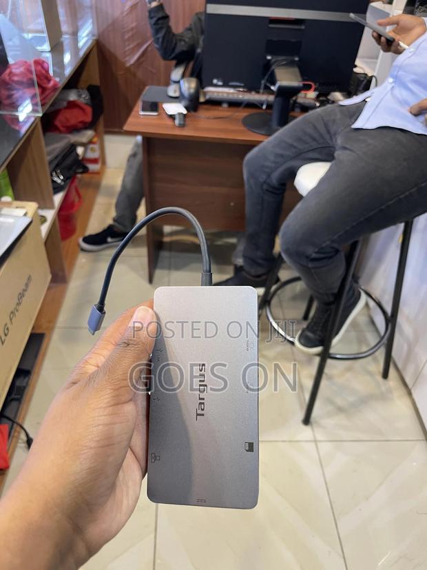 Targus 8in1 Docking Station With Type C Connector Cable - thumbnail 5