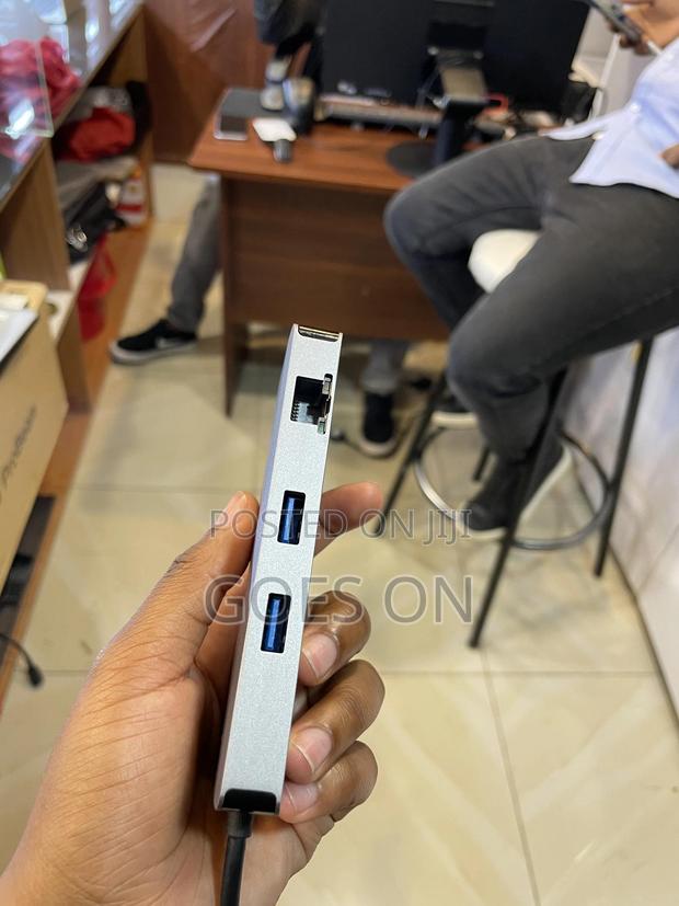 Targus 8in1 Docking Station With Type C Connector Cable - thumbnail 3