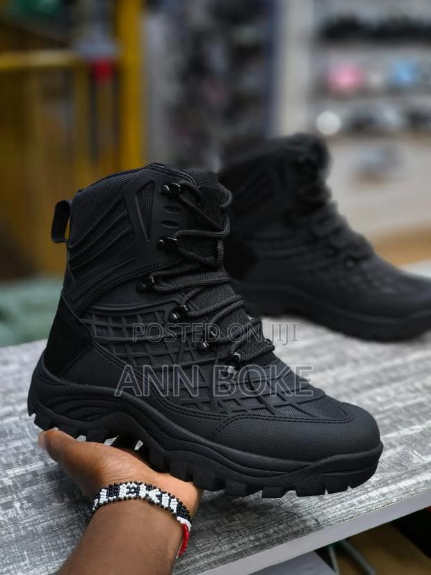 *A533* *Combat Boots* 
Sizes/40/41/42/43/44/4