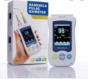Handheld Pulse Oximeter - thumbnail 2