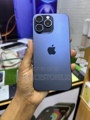 Apple iPhone 15 Pro Max 256 GB Blue - main view