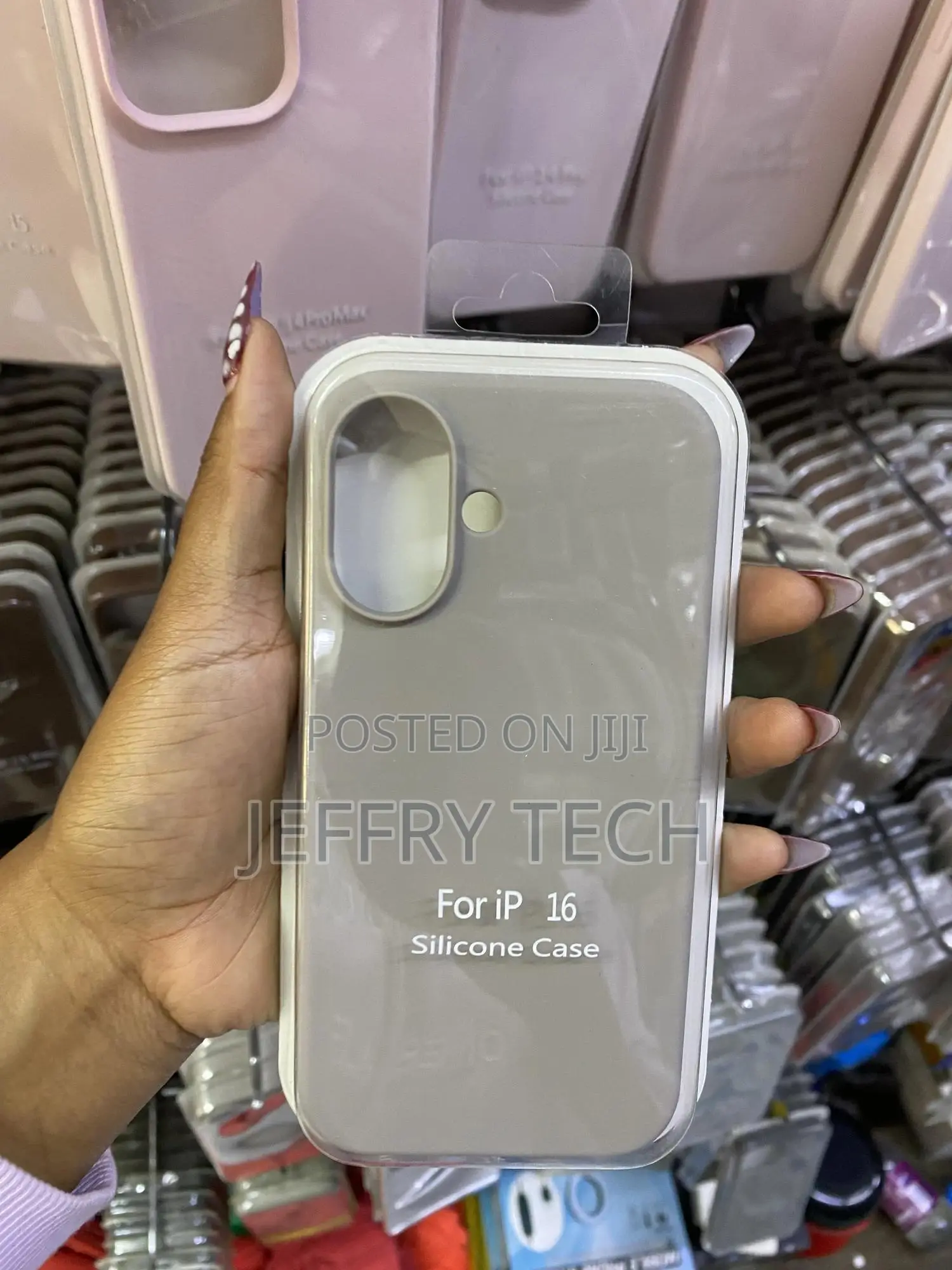 Kiwears Apple iPhone 16 Liquid Silicone Case With Microfiber Lining
