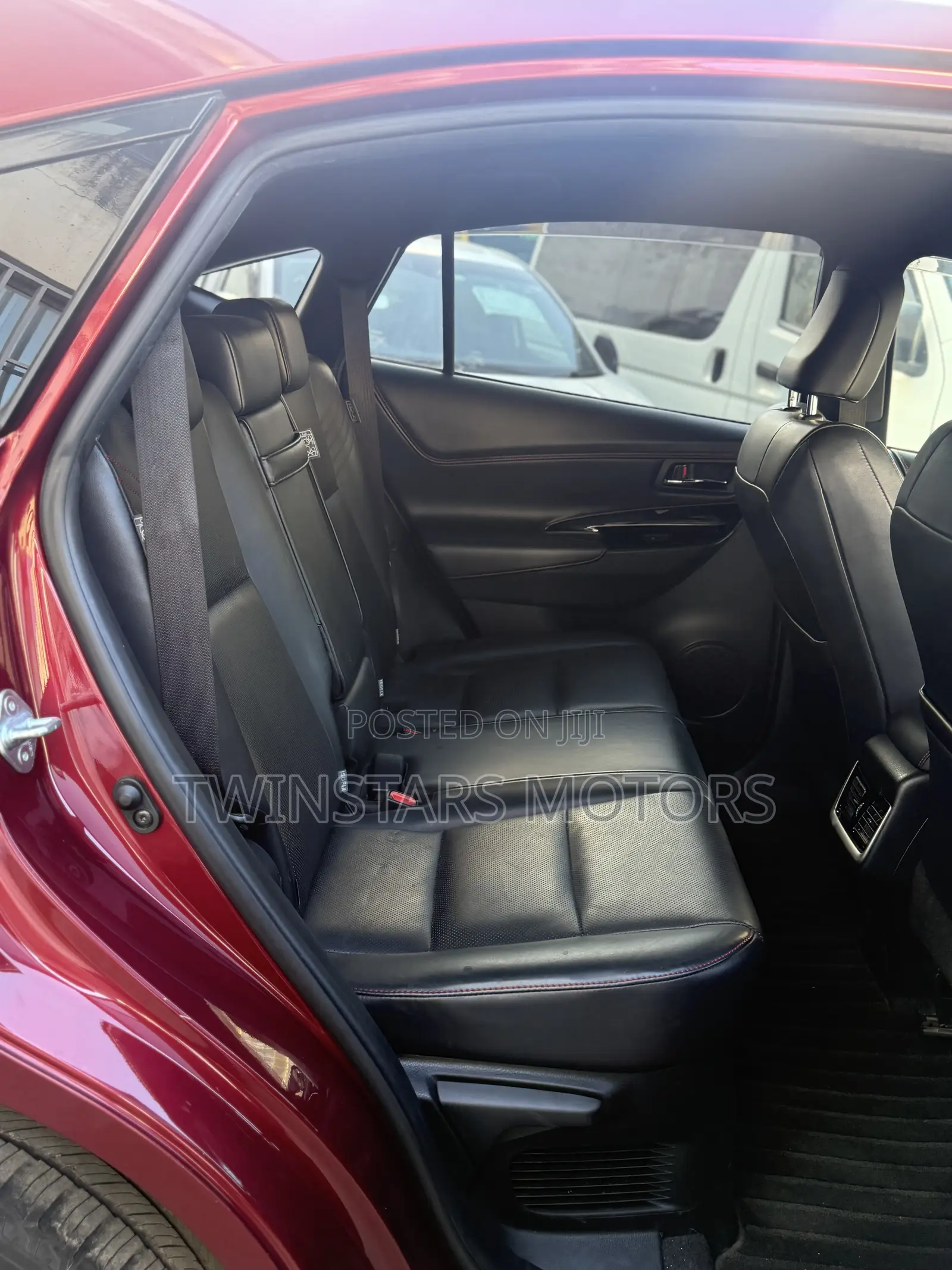 Toyota Harrier 2018 Red