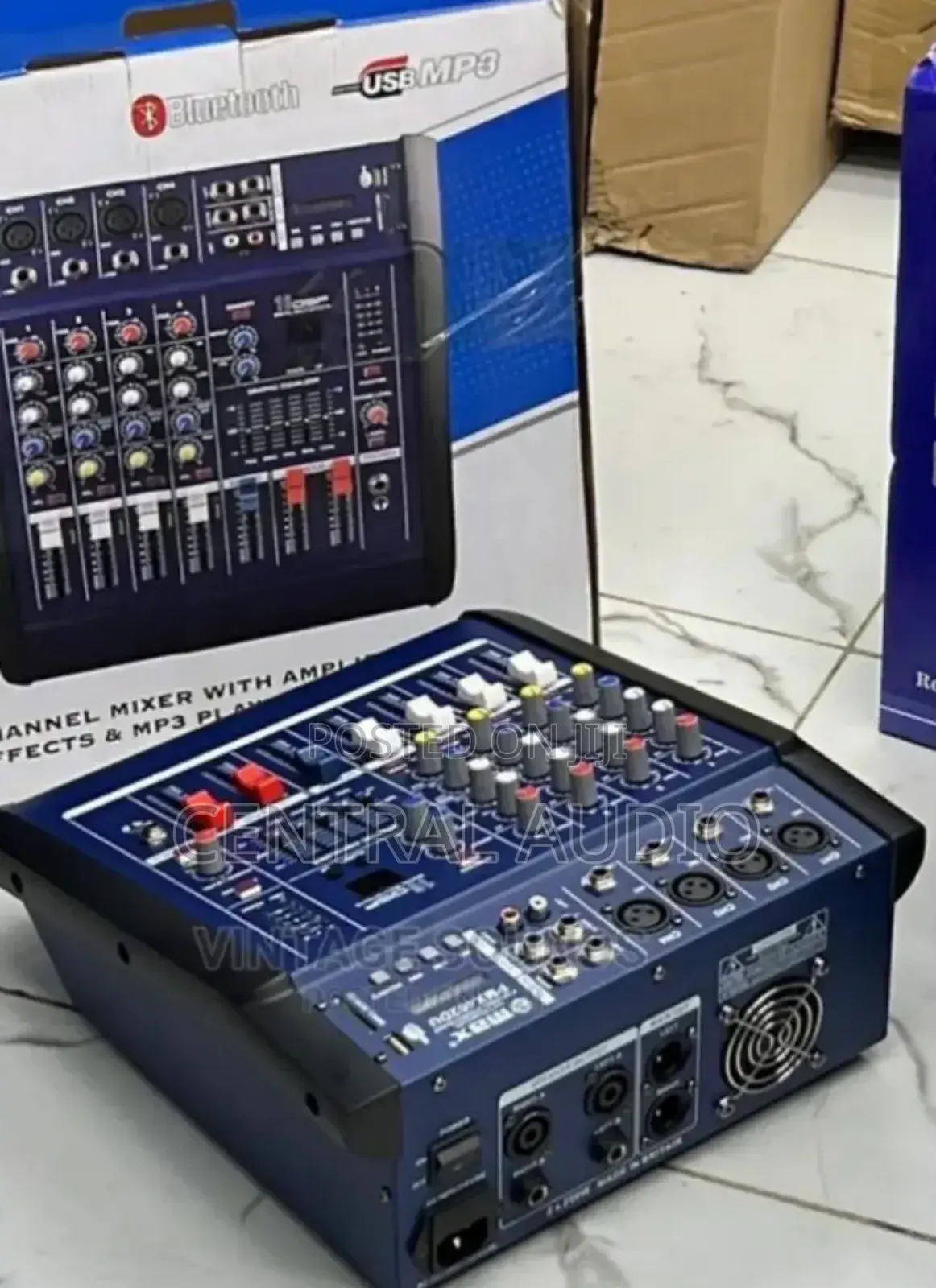 Max 4channel Powered Mixer