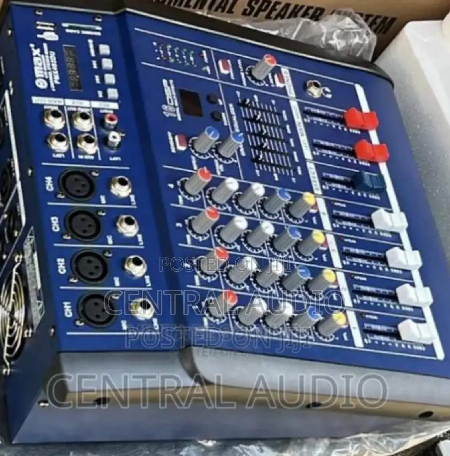 Max 4channel Powered Mixer
