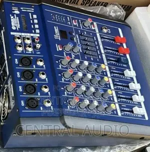 Max 4channel Powered Mixer