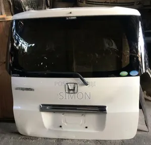 Honda Stepwagon Boot