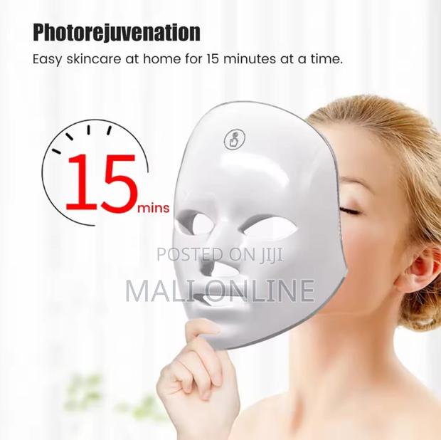 7 Color Led Light Therapy Face Neck Mask Wireless Facial Device - main view