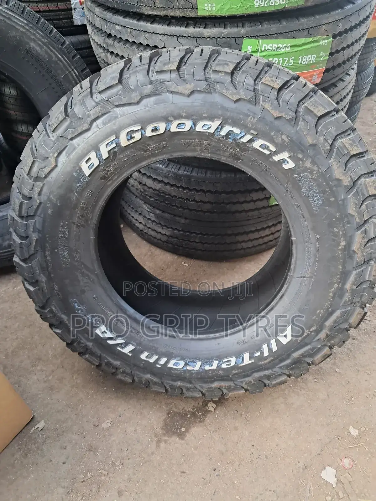 Bf Godrich 285/70/17