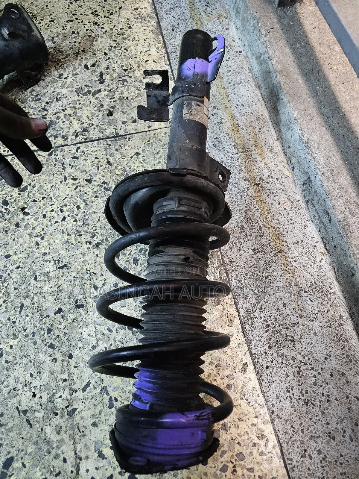 Mazda Demio Front Shock