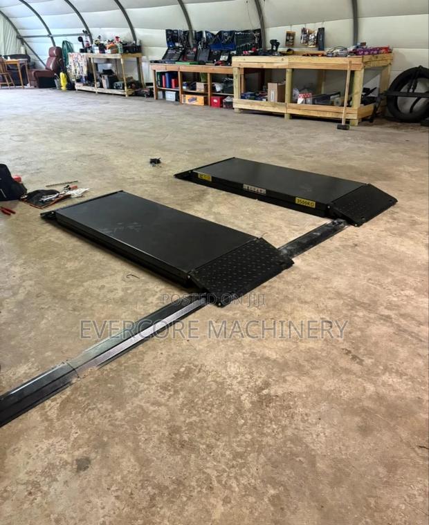 Heavy Duty Car Scissor Lift Machine High Rise 1.9m Lift - thumbnail 3