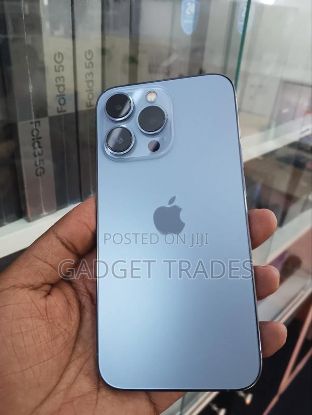 Apple iPhone 13 Pro 128 GB Blue - thumbnail 3