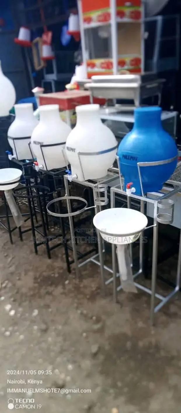 Washing Hands Station - main view