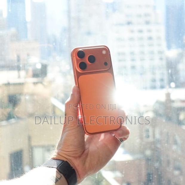 New Apple iPhone 17 Pro Max 512 GB Orange