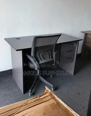 Study/Office Desk – Simple Modern