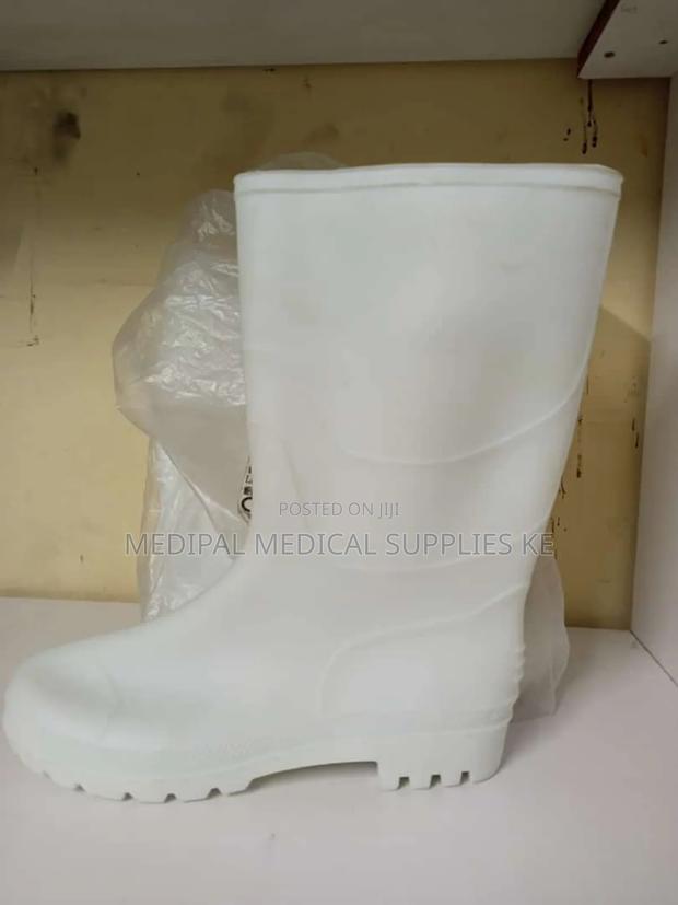 Theatre Boots - main view