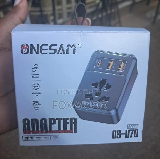 Onesam Os-U70 4-in-1 Universal Travel Adapter and Charger.