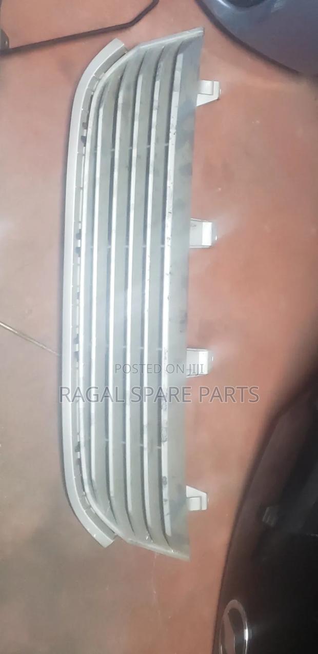 Honda Stream Grill